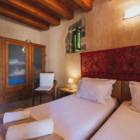 Kalogra - Architect With Breathtaking Views * Chania (Crete)