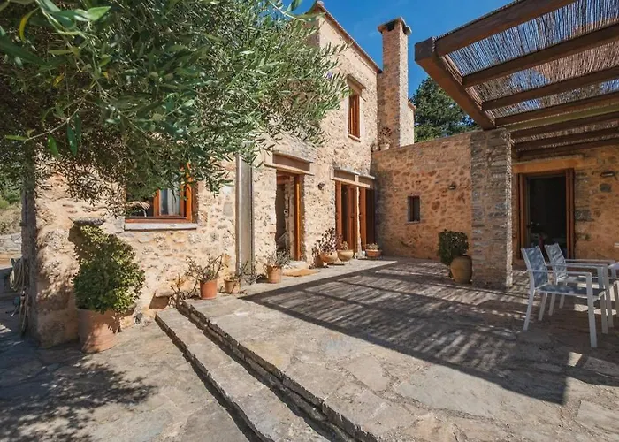 Kalogra - Architect With Breathtaking Views Villa Hriszí Aktí Haniá